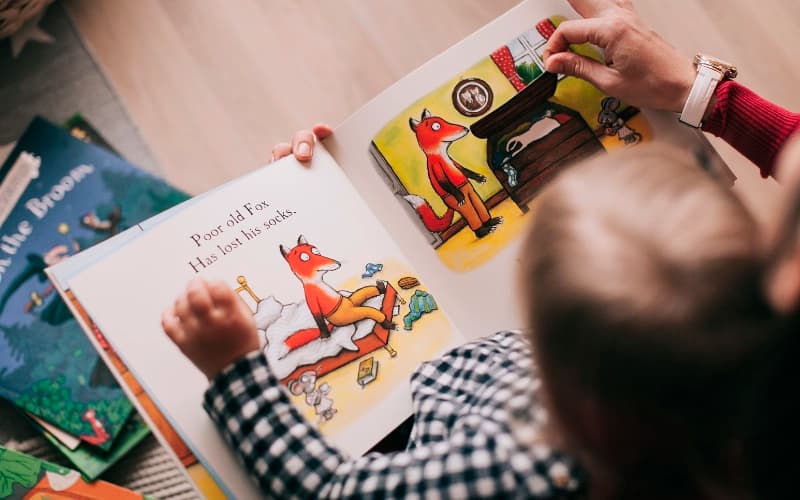 Agora É Hora de Brincar